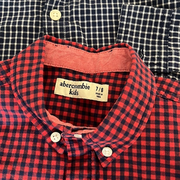 2 x Kids dress shirts, selling both together. Size 7/8. Blue & red,long sleeve - Picture 8 of 8